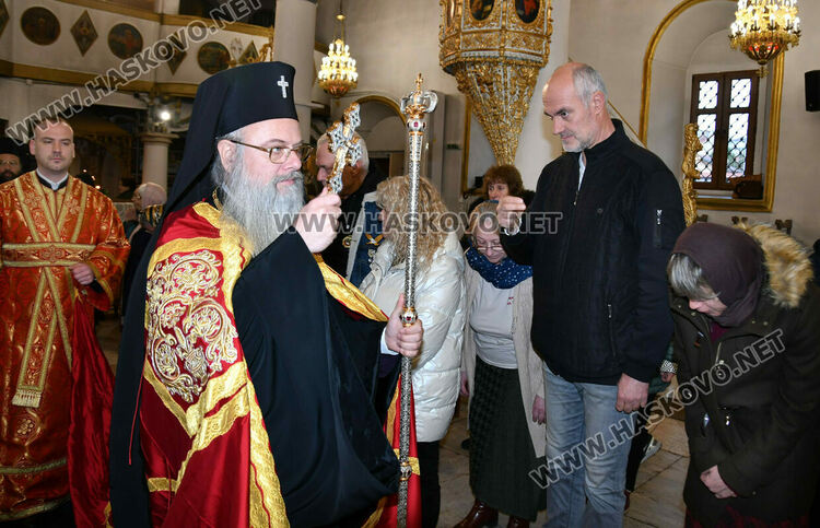 Пловдивският митрополит Николай благослови Хасково за Ивановден