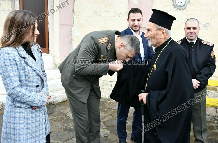 Пловдивският митрополит Николай благослови Хасково за Ивановден