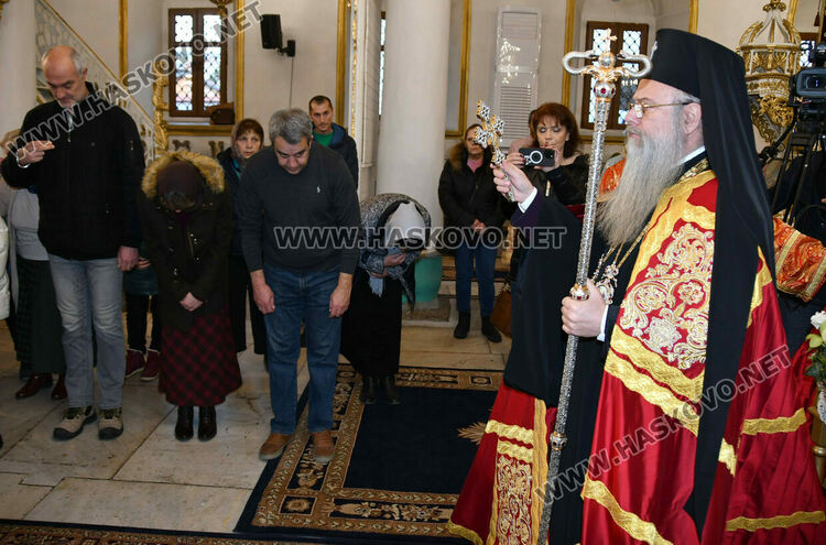 Пловдивският митрополит Николай благослови Хасково за Ивановден