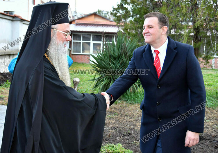 Пловдивският митрополит Николай благослови Хасково за Ивановден