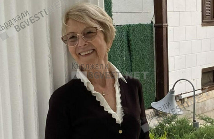 Нахиде Дениз