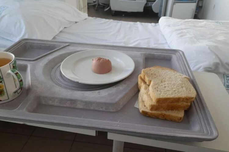 КЗК и полицията влязоха в кетъринг фирми. Разследват картел на пазара на болнична храна