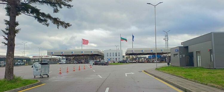 Трафик на марихуана за над 6 млн. евро беше предотвратен на МП Капитан Андреево