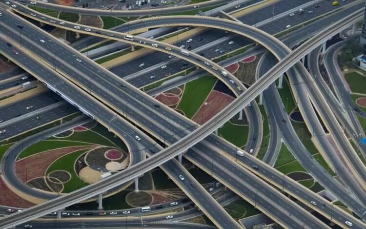 По света има и такива магистрали. Построени са по-бързо от &bdquo;Хемус&ldquo;.