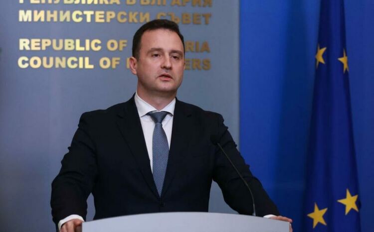 За първи път България с дял в проучването за нефт и газ в Черно море