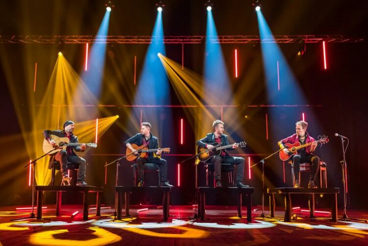 40 Fingers: как четири акустични китари звучат като цял оркестър