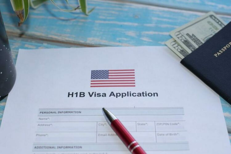 Все по-лесно за пътуване: България с рекордно ниско ниво на отказани визи за САЩ