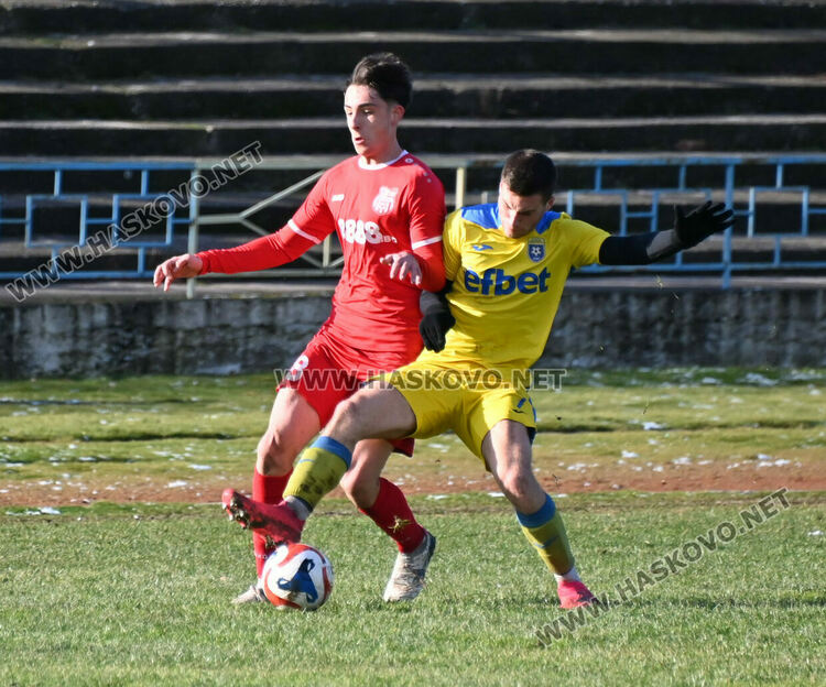 Димитровград&ldquo; победи &bdquo;Хасково&ldquo; в контролна среща