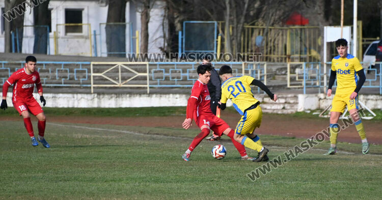 Димитровград&ldquo; победи &bdquo;Хасково&ldquo; в контролна среща