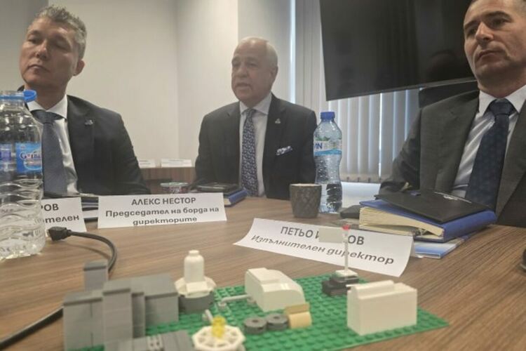 Петьо Иванов сравни строежа на новите реактори с конструктор &bdquo;Лего&ldquo;: Всяка част от проекта трябва да е на мястото си и да се сложи когато трябва. Целта е да не се допускат грешките с АЕЦ &bdquo;Белене&ldquo;, сн. Mediapool