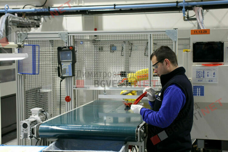 17 са свободните работни места на трудовата борса в Димитровград