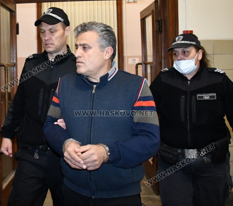 Мурат Качар