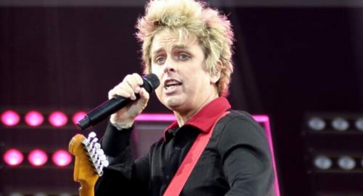 Green Day открива Супербоул 2026 с най-известните си рок химни