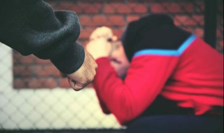 Полицейски новини:Двама се сбиха по обед в Кърджали,арестуваха ги