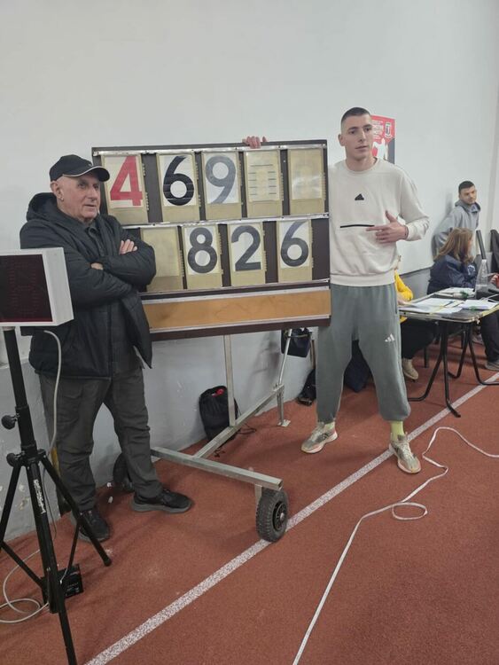 Божидар Саръбоюков с личен рекорд и норматив за световното първенство