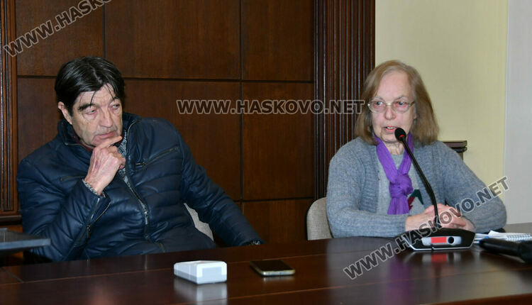 Светлна Николава представи най-новата си книга &bdquo;Очите на Марта&ldquo; в Хасково