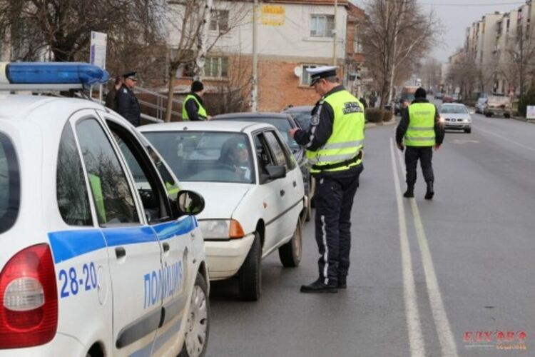 Хванаха дрогиран шофьор в Хасково