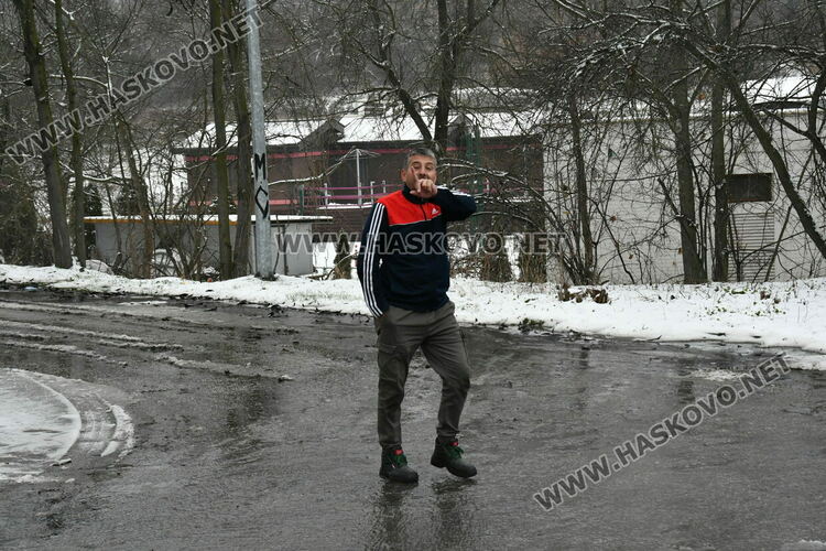 Тир с прасета се запали по пътя между Хасково и Димитровград