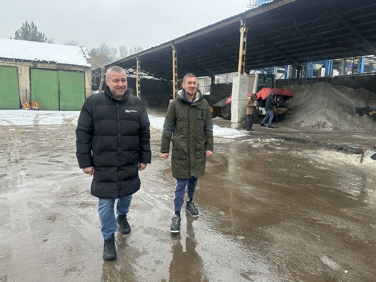 120 тона сол и 40 тона пясък са използвани срещу заледявания в Хасково