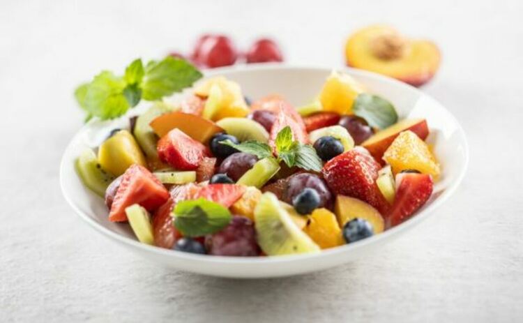 Еволюирали сме да си набавяме витамин С с храната. Загубата на способността сами да си го синтезираме ни е предпазило от паразити .