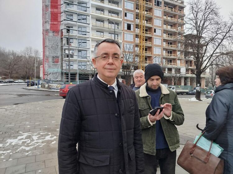 Втори неуспешен опит за старт на делото срещу бившия кмет Хасан Азис