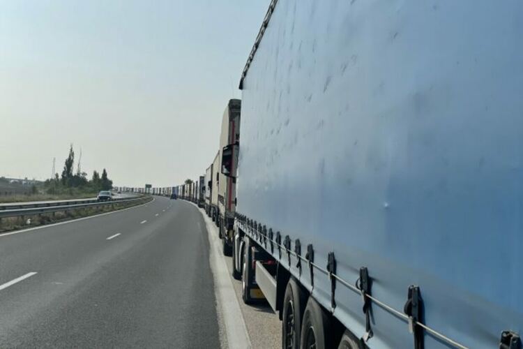 Oчакват се транспортни блокади по западната ни граница