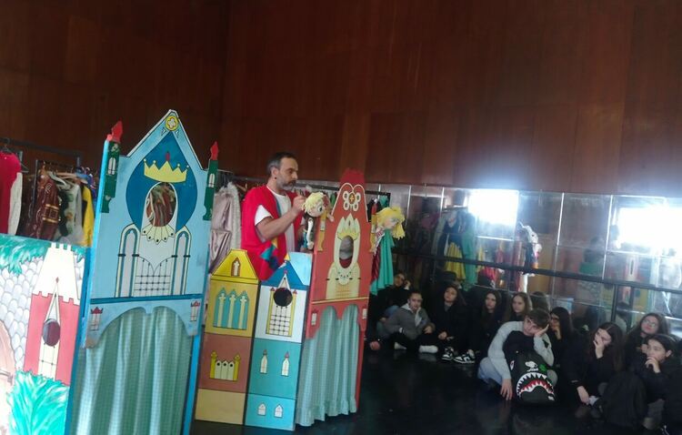 Актьори и ученици разговаряха за магията на театъра