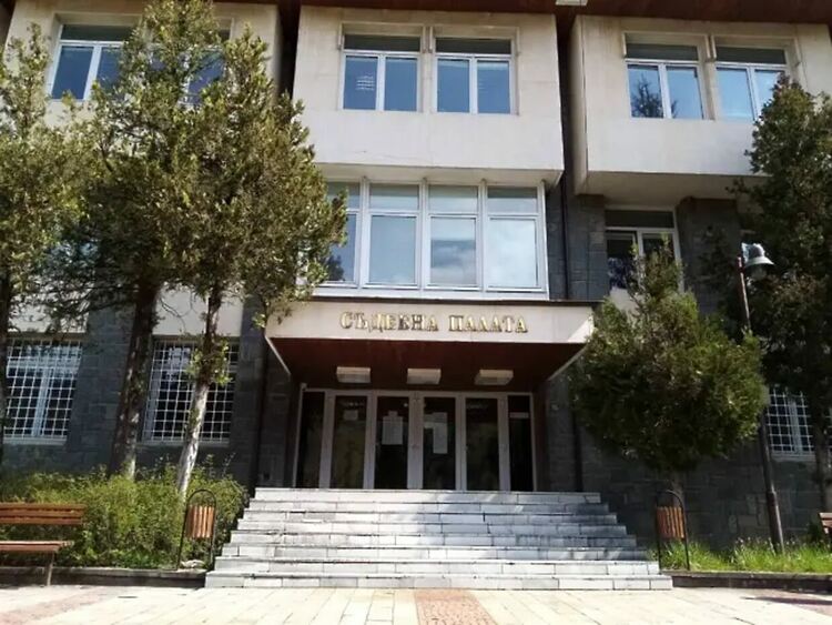 Прокуратурата в Смолян предаде на съд обвиняем за убийство и закани с убийство в село Кочани