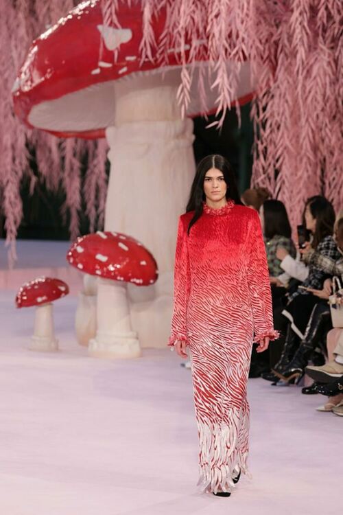 Chanel Haute Couture за пролет-лято 2026: приказка за туид, коприна и красиви багри 