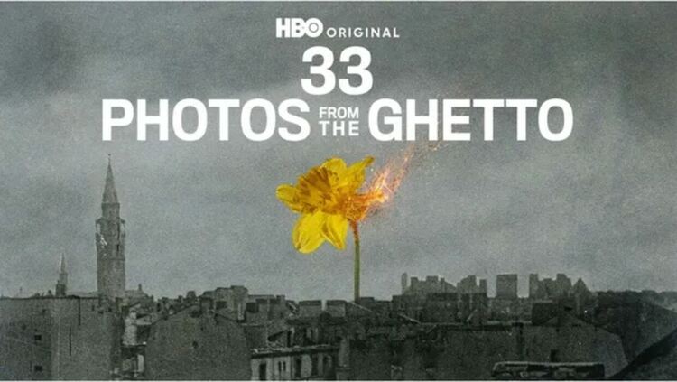  Филмът разкрива историята зад единствените известни снимки, заснети от цивилен по време на въстанието във Варшавското гето през 1943 г.