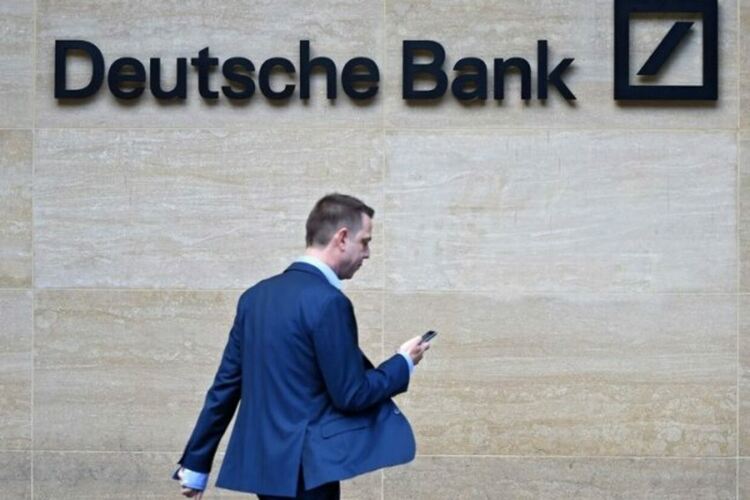 Германската полиция претърси Deutsche Bank във връзка с разследване за пране на пари