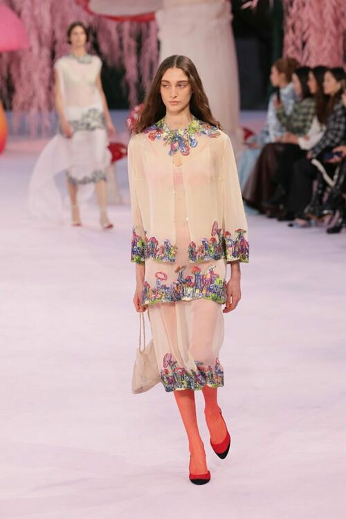 Chanel Haute Couture за пролет-лято 2026: приказка за туид, коприна и красиви багри 