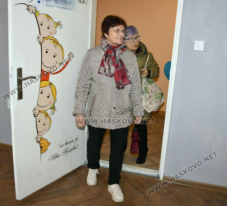 Откриха дигитален клуб в читалище &bdquo;Вапцаров&ldquo; в Хасково