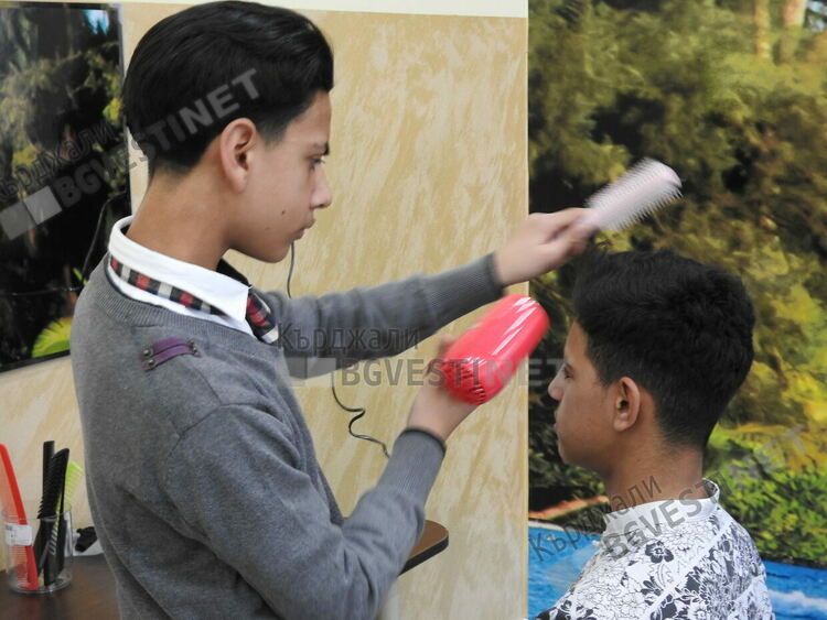 В ОУ &ldquo;П. К. Яворов&ldquo; откриха образцови СТЕМ кабинети 