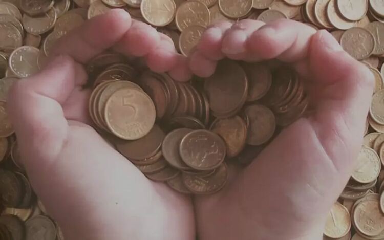 Към 1 милиард стотинки никога няма да стигнат до БНБ
