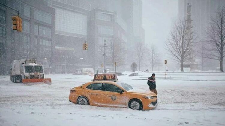 Извънредно положение: Съединените щати се готвят за нова мощна снежна буря