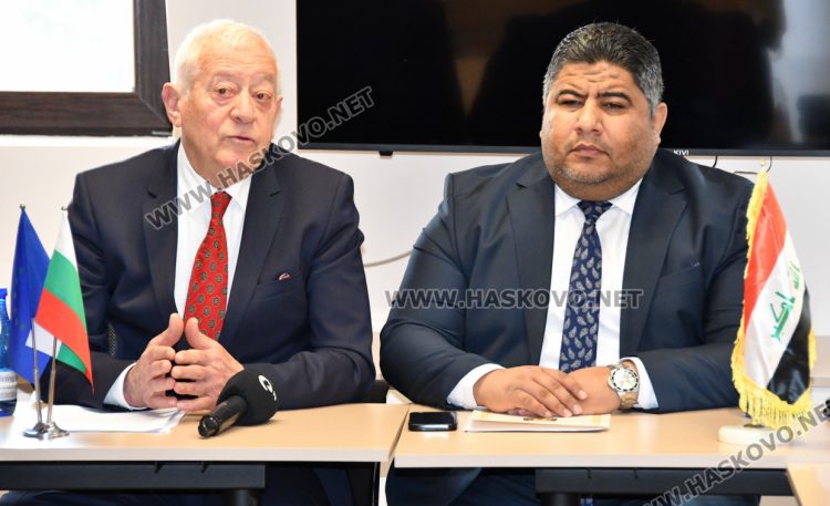 Посланикът на Ирак в България на среща с бизнесмени в ХТПП-Хасково