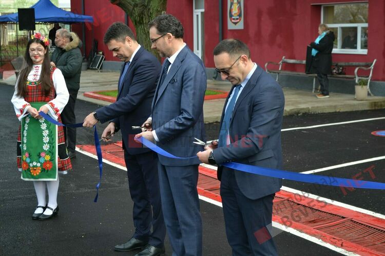 Откриха реновираната сграда на пожарната служба в Димитровград