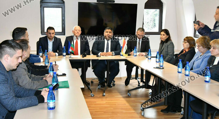 Посланикът на Ирак в България на среща с бизнесмени в ХТПП-Хасково