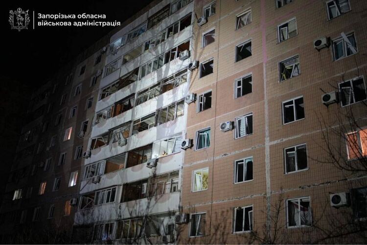 Русия удари Запорожие въпреки твърденията за спиране на атаките по енергетиката