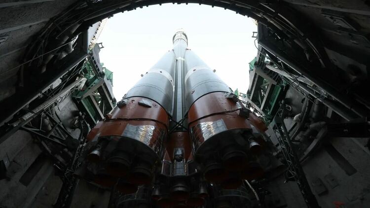 Европа очаква неконтролирана китайска ракета да падне на нейна територия до часове