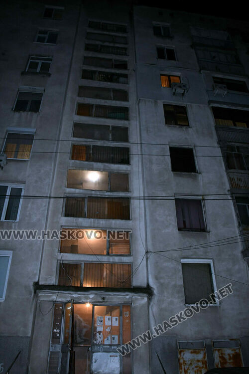 Откриха труп на мъж в апартамент в Хасково