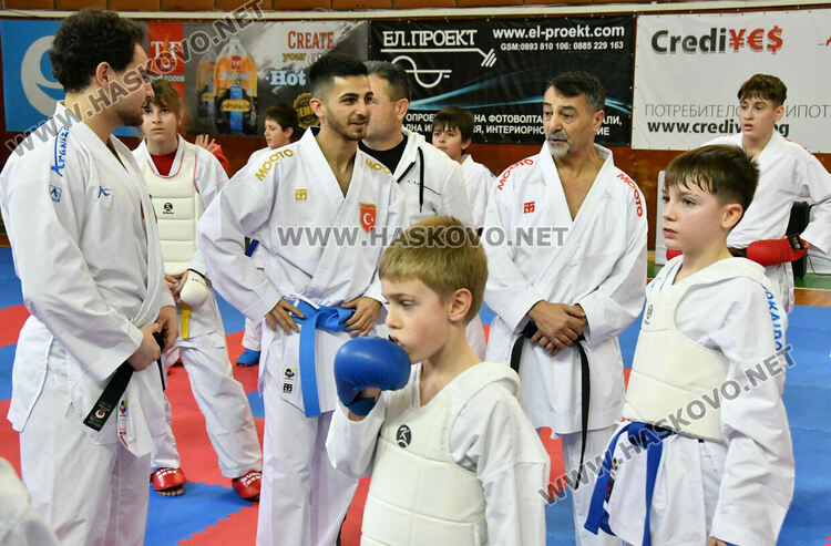 Олимпийските медалисти Ивет Горанова и Ерай Шамдан в Хасково за тренировъчен лагер 