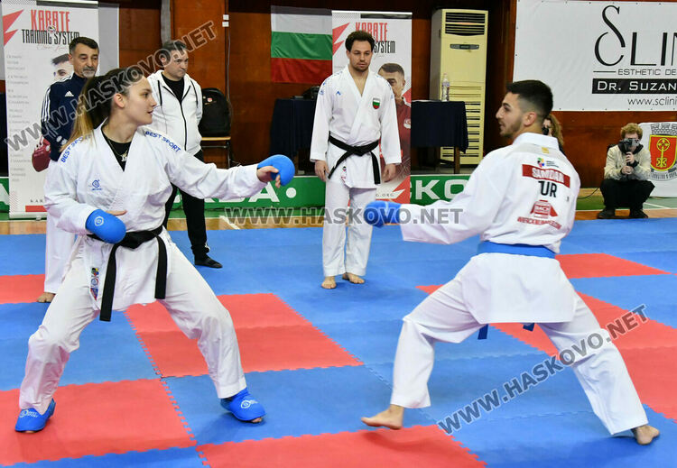 Олимпийските медалисти Ивет Горанова и Ерай Шамдан в Хасково за тренировъчен лагер 