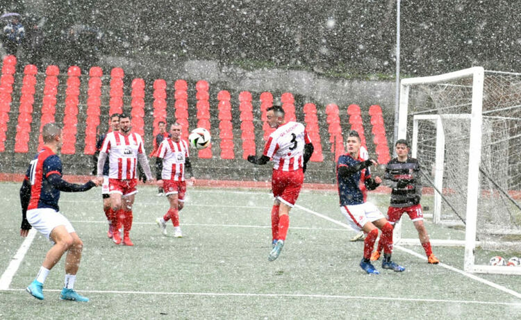 Дубълът на ОФК &bdquo;Хасково&ldquo; с победа в контрола с градски съперник