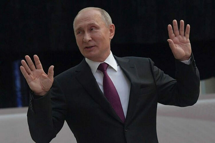 И Путин се показа от "Досиетата Епстийн" 