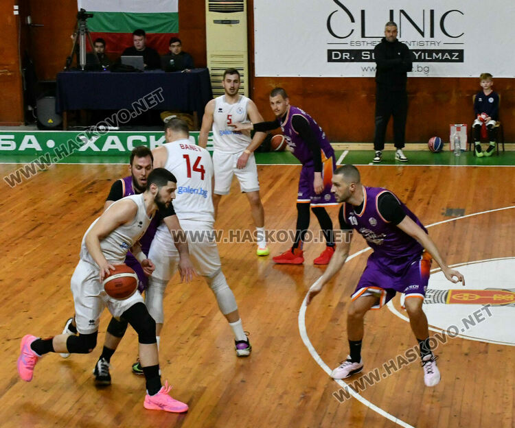 Баскетболният &bdquo;Хасково&ldquo; с девета победа в първенството