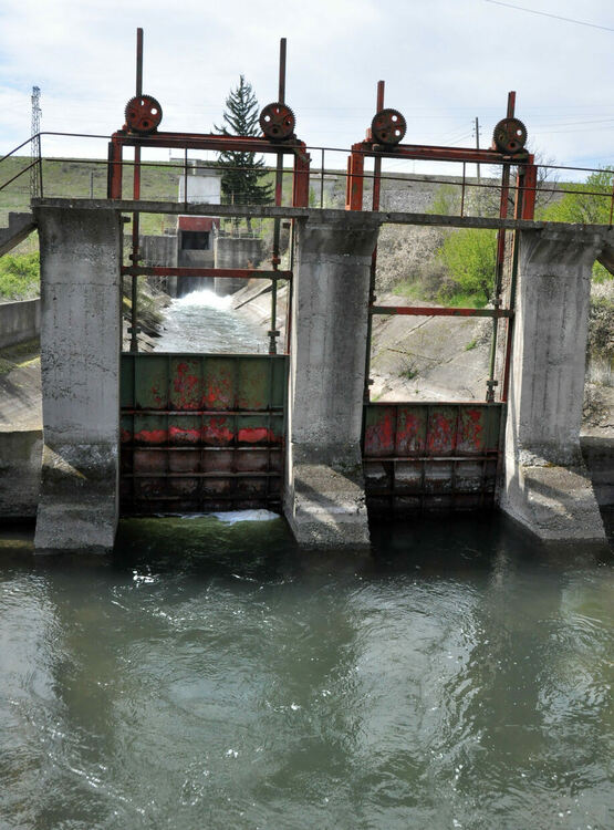 Започна контролирано изпускане на водата от язовир &bdquo;Тракиец&ldquo;