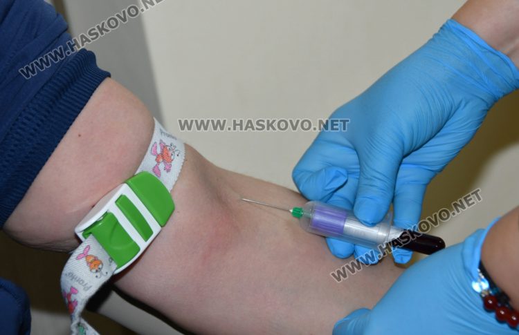 Ротари клуб Хасково-Аида осигури безплатни изследвания за мъже за рак на простата