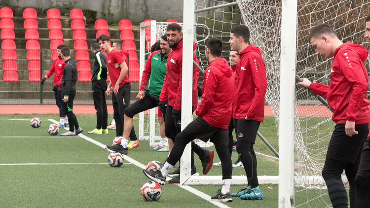 Отлагат мача на ОФК &bdquo;Хасково&ldquo; за аматьорската купа заради заснежен терен 